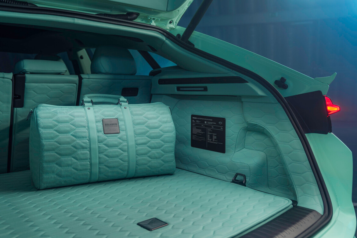 BRABUS 900_Lambo_Urus_On Location (46)-1170x780